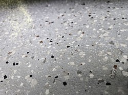 flake anti-slip
